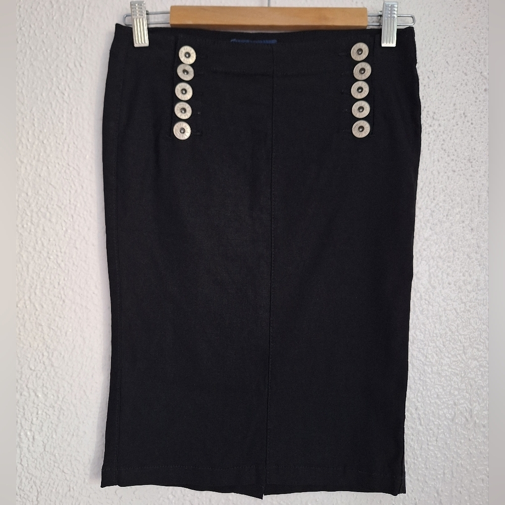 DEJA BLEU Chic Black Button-Accent Pencil Skirt
